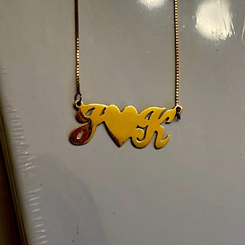 J ❤️ K 14 karat gold necklace